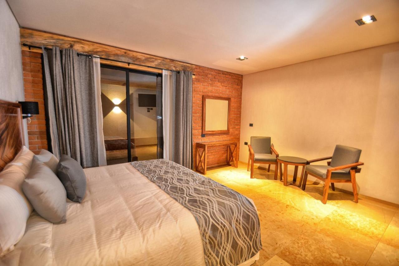Hotel Casa Iturbe Zitácuaro Kültér fotó