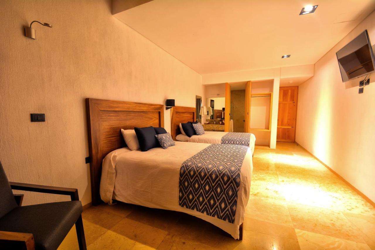 Hotel Casa Iturbe Zitácuaro Kültér fotó